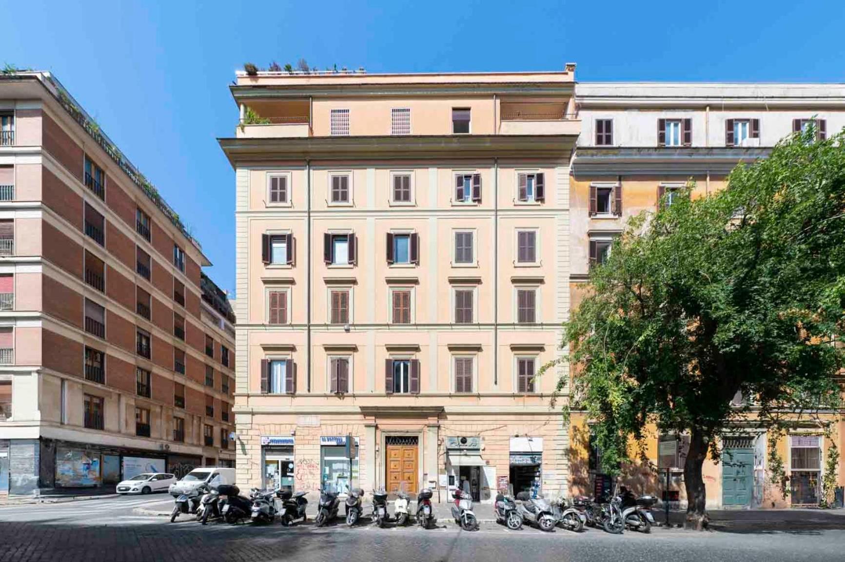 Celeste Suites Vittorio Emanuele Roma Esterno foto